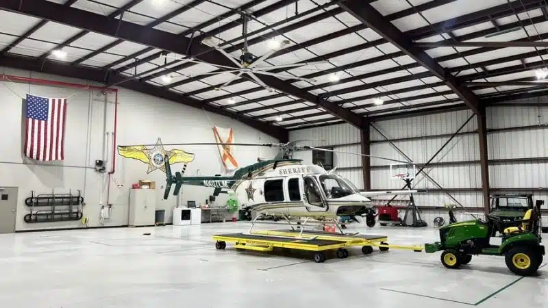 Aircraft Hangar With Led Ufo Hbho 240 2