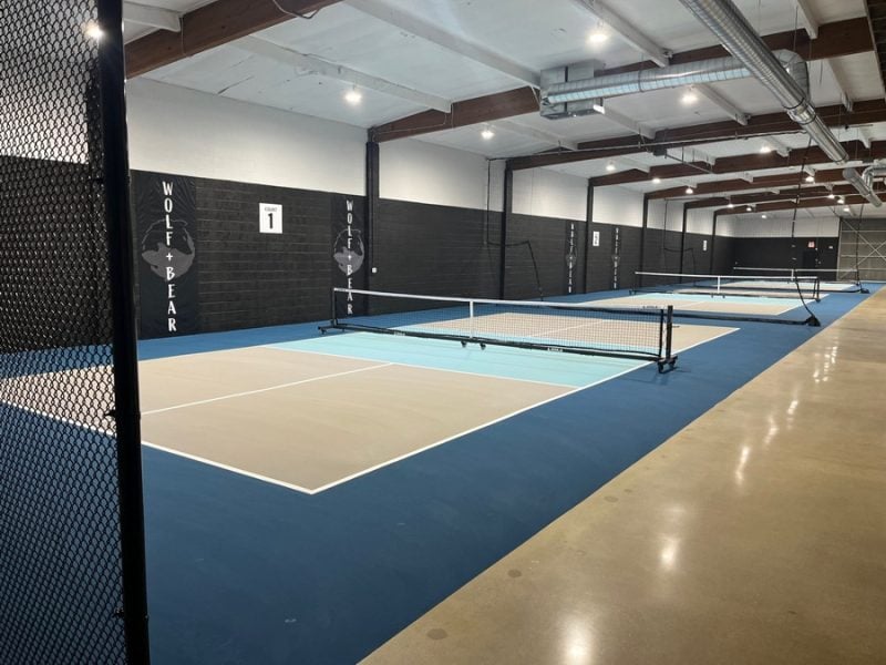 Mllg Led Hb3 200 50 120 W Wolf And Bear Pickleball Court