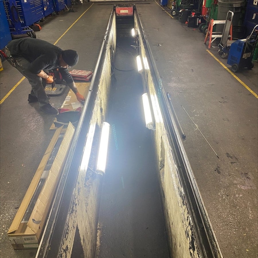 Oil Pit With Led Lights